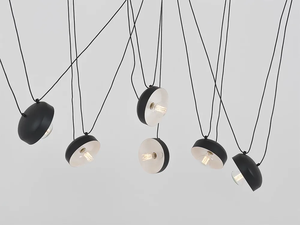 Bestseller Lampa suspendată POPO FLAT 6 - negru