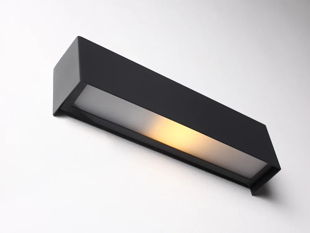 Lampa de perete LINE WALL LED S - grafit Reducere specială