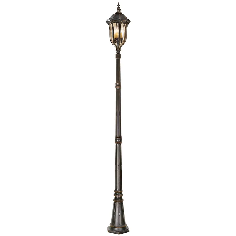Baton Rouge 4 Light Lamp Post Elstead Nu rata