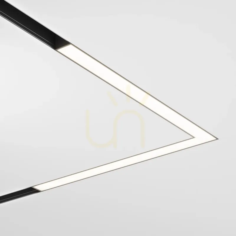 Plată securizată Lampă de șină BASIS TR042-4-24W3K-WW-DS-1 Maytoni